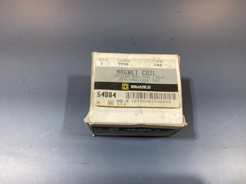 NEW IN THE BOX - SQUARE D 54884 MAGNET COIL