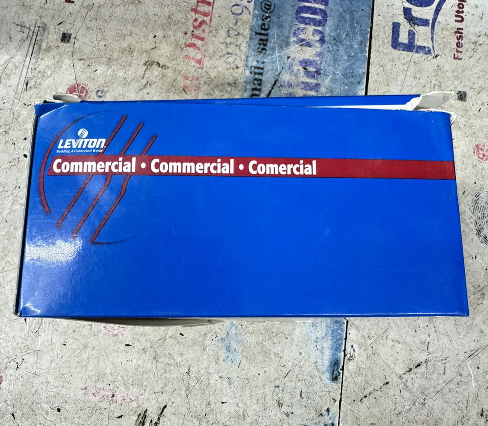 Leviton OSW12-M0W Multi-Tech Wall Mounted White Occupancy Motion Sensor 24VDC