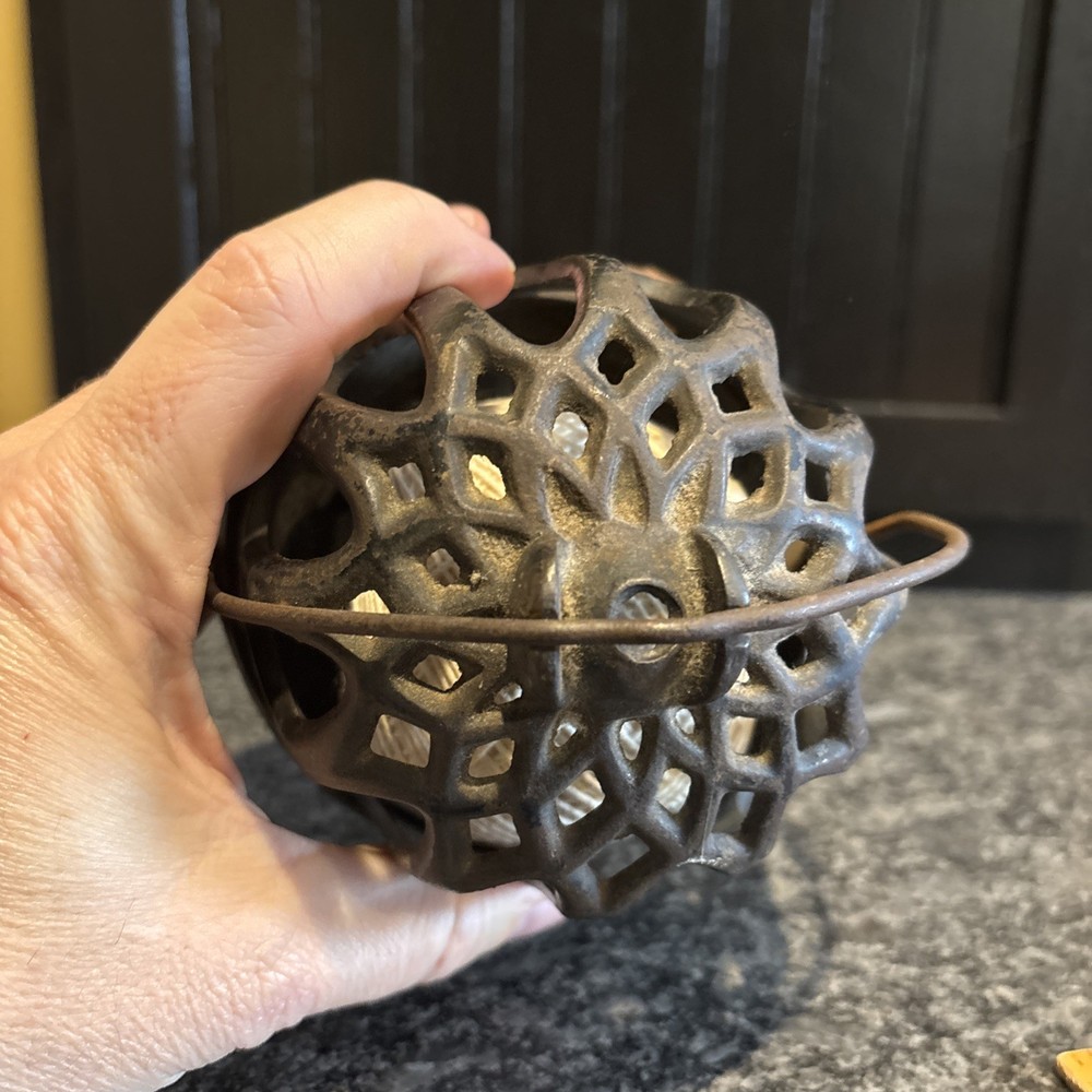 Cast Iron Twine/String Holder