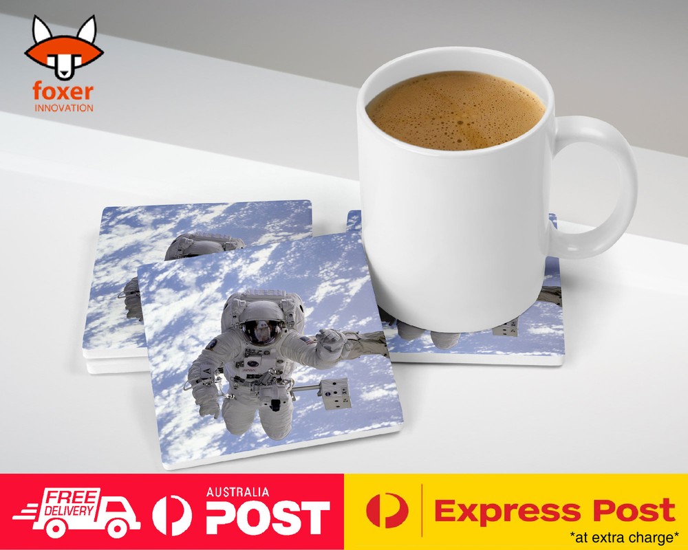 COASTER COFFEE DRINKING MAT|COOL ASTRONAUGHT IN SPACE