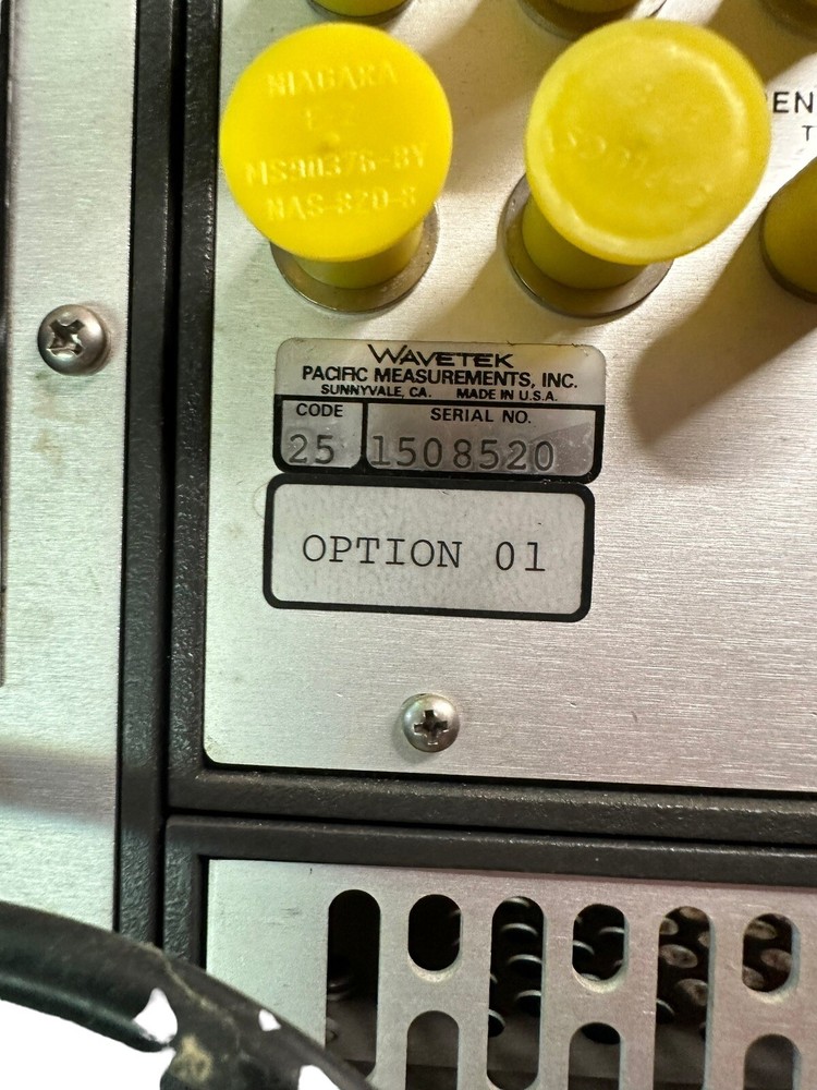 Wavetek 1038-D14A Newtwork Analyzer w/ OPT 03/04 -Powers On