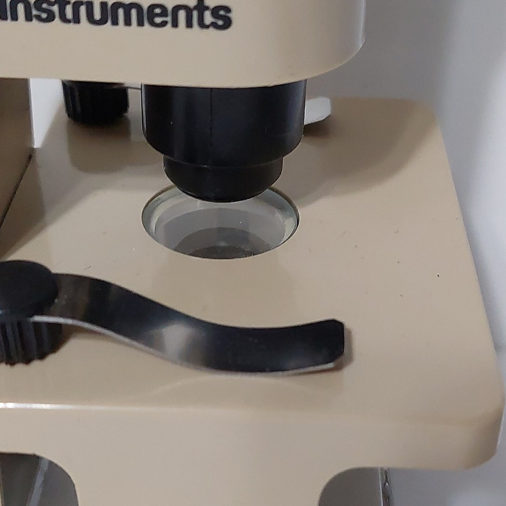 Cambridge Instruments Vintage 25X-100X Student Microscope 1989