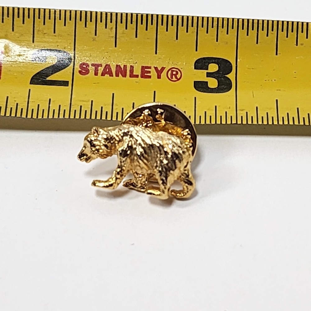 Gold Tone Grizzle Bear Lapel Pin Unmarked 3/4"