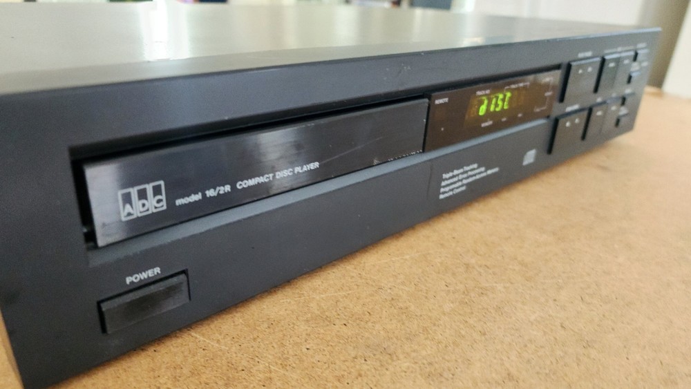 ADC Model 16/2R Vintage CD Player Missing CD Puck Clamp "Working" Parts