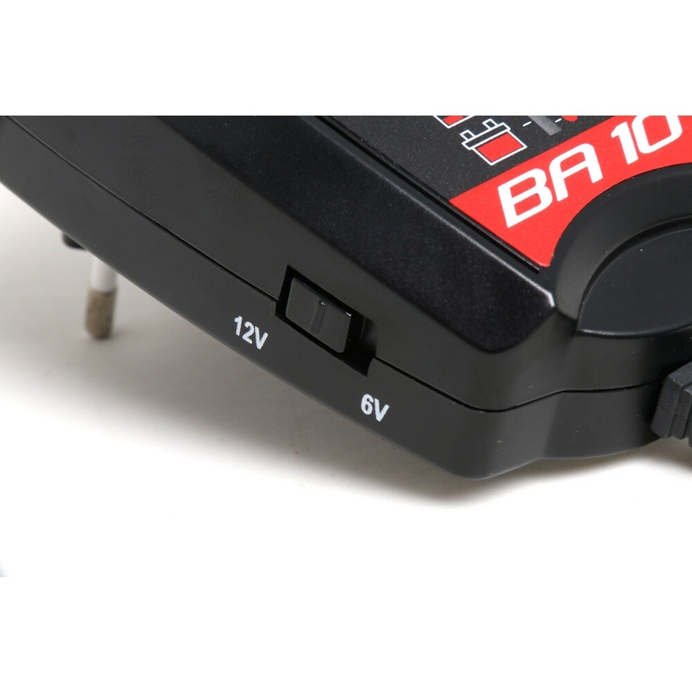 BA10 CHARGER