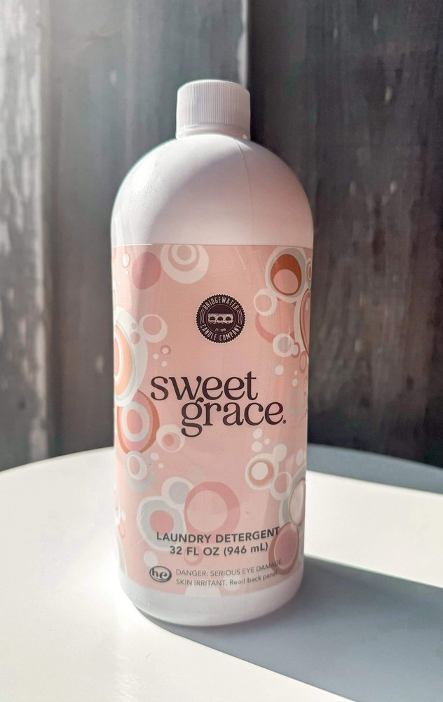Luxury Sweet Grace Laundry Detergent 32 oz.