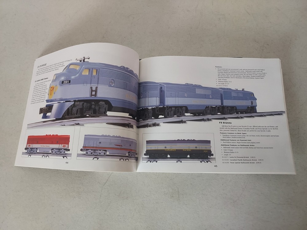4 2001 Lionel Classic Electric Model Train & Accessories Catalogs