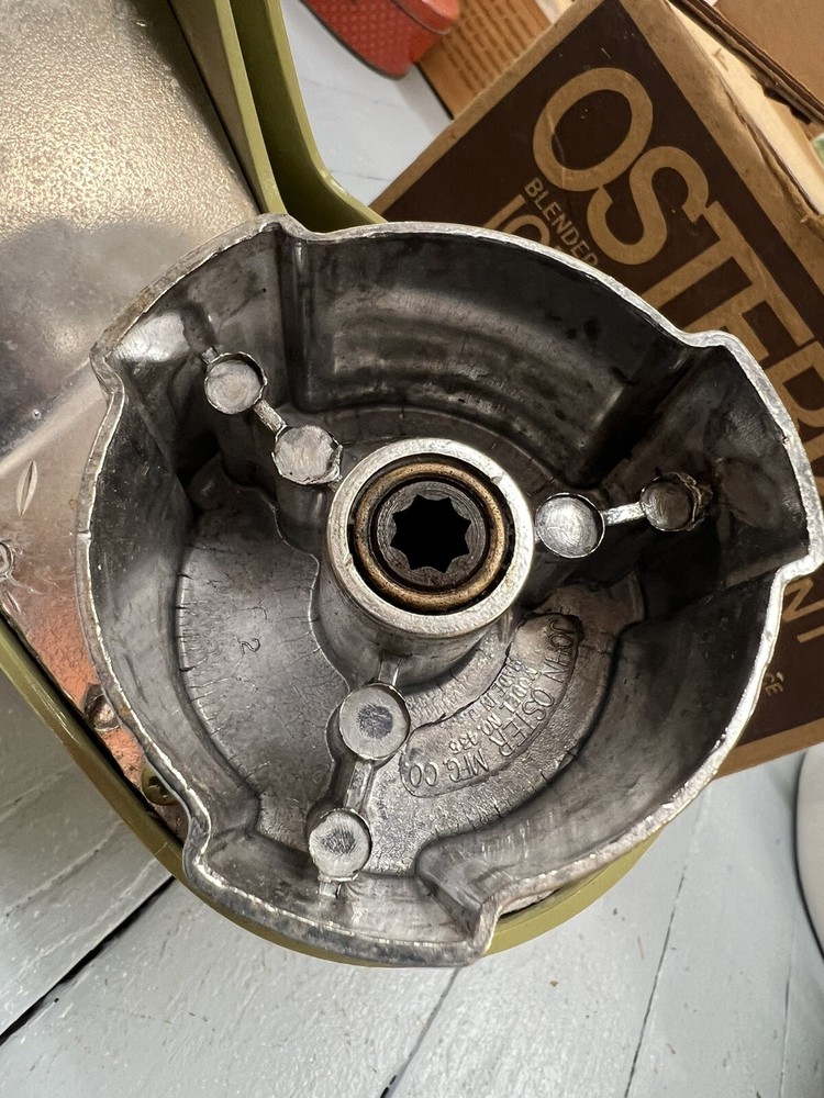 Oster / Osterizer Blender - Icer Attachment Crushed Ice - Model 435 - Avocado