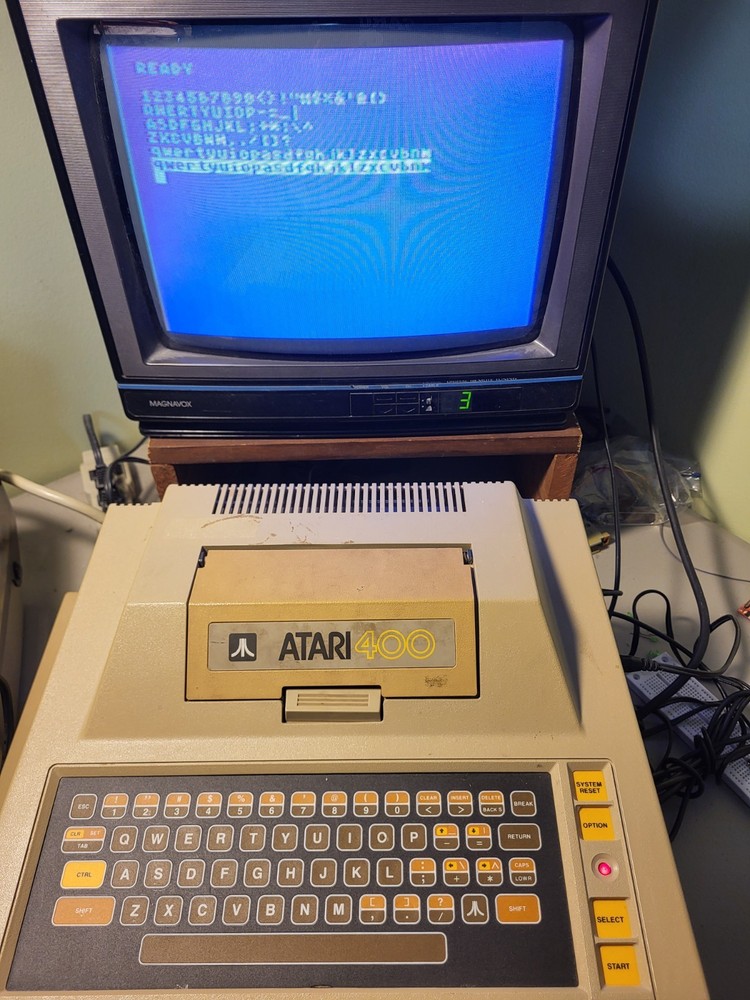 Atari 400, Tested & Fully Working, includes Power Supply