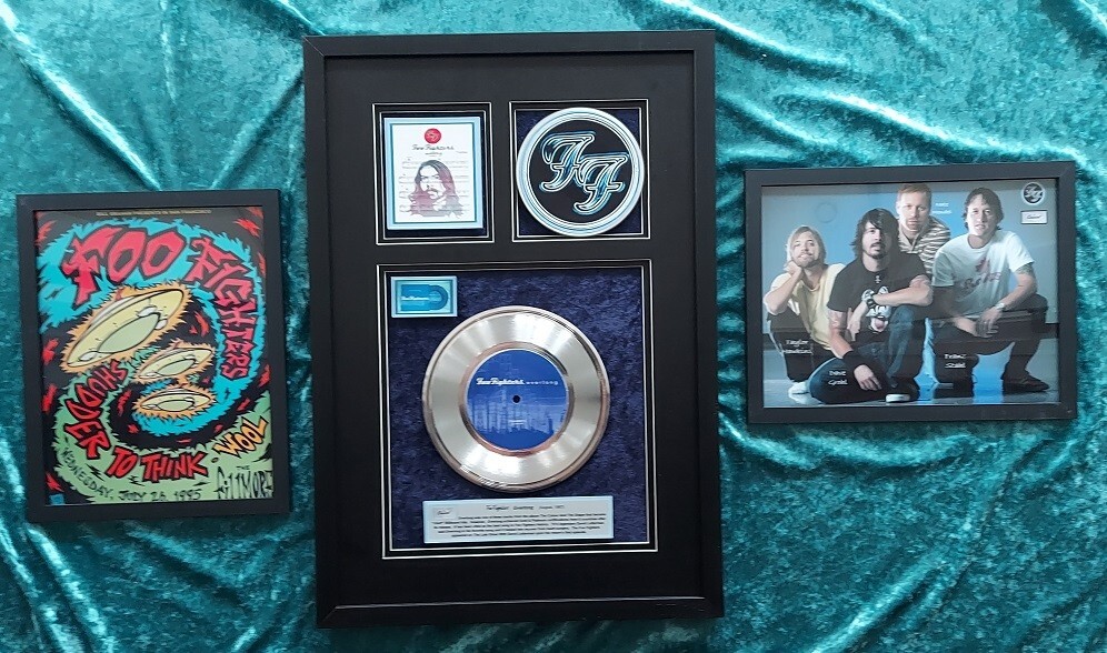 FOO FIGHTERS - Everlong (Single platinum award) + extras