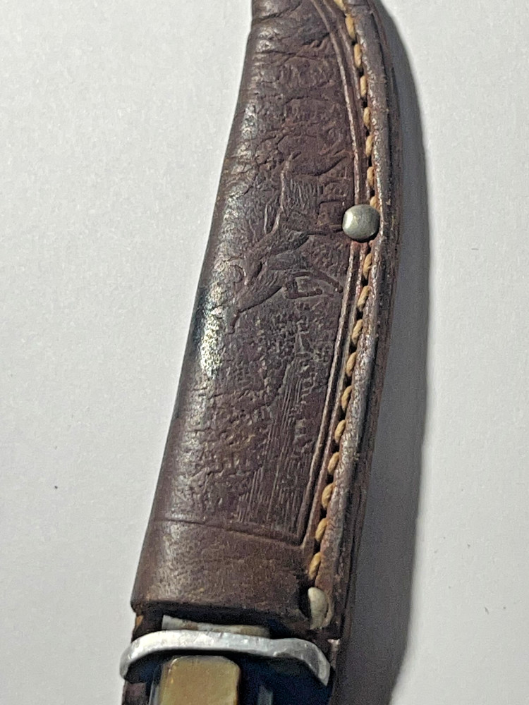 Vintage Fixed Blade Skinner Hunting Knive with Sheath