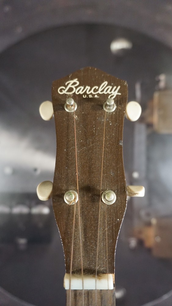 Barclay Tenor Banjo Project w/ Chipboard Case