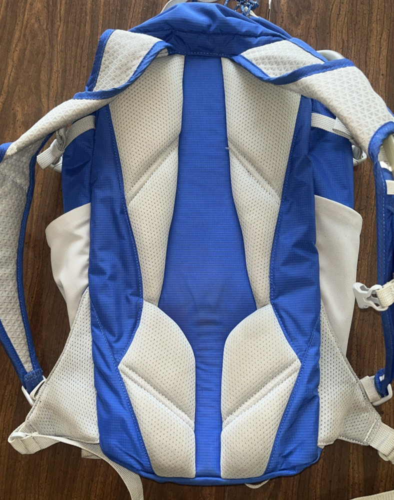 Columbia Silver Falls 2L Hydration Pack 6L Backpack Blue