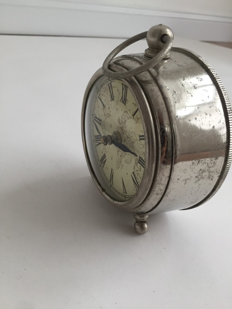 5" VINTAGE DESK SILVER CLOCK WORLD MAP BATTERY OPERATED