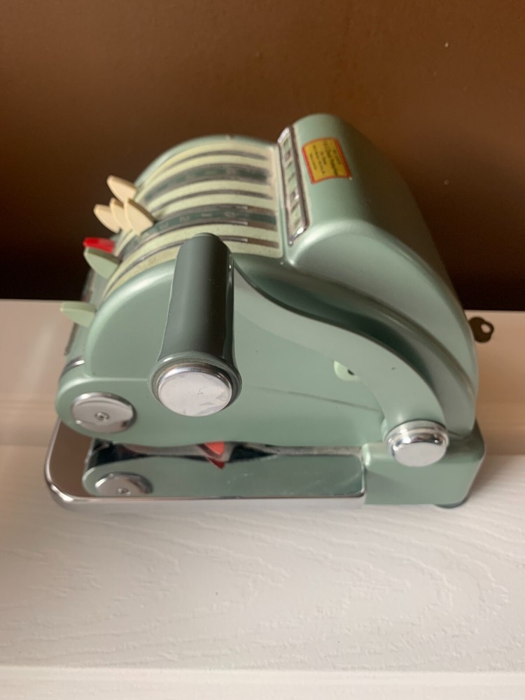 Vintage Hedman Company F & E Check Protector, Series Excel Model