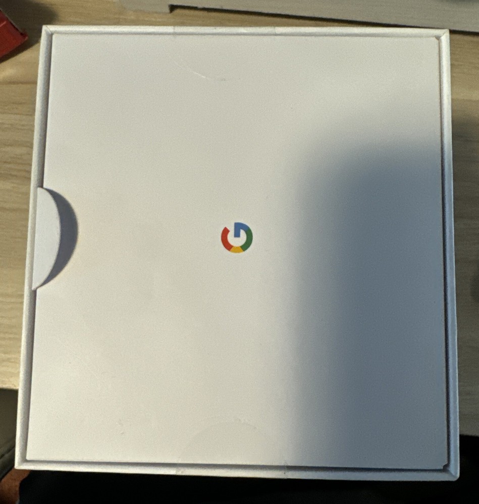 Google Daydream View VR Headset - Slate NIB