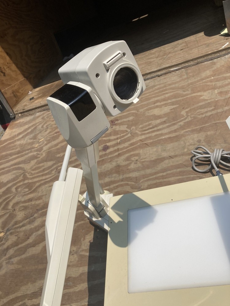 Elmo EV4400AF Visual Presenter