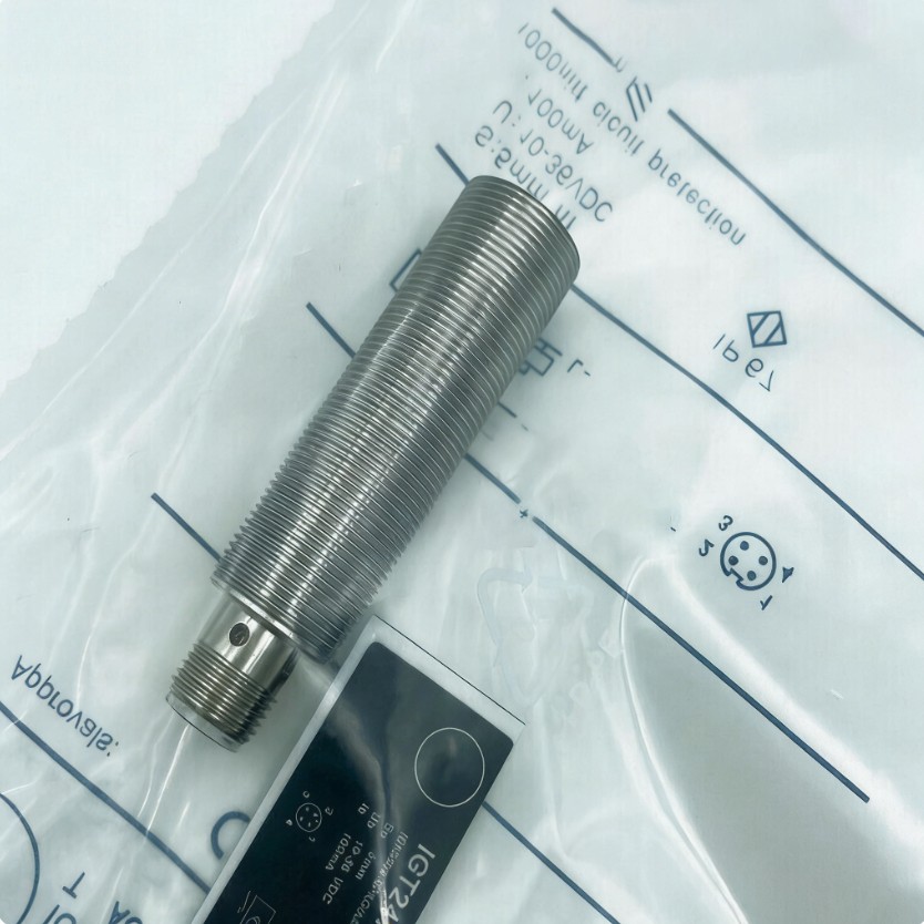 1PCS NEW FOR IGT248 proximity switch sensor