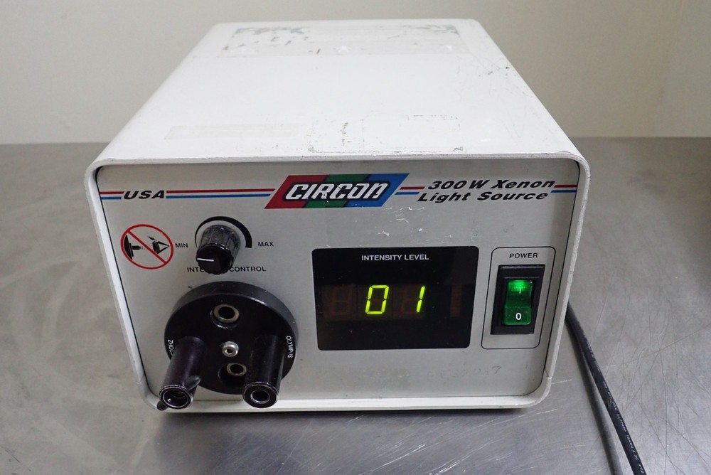 ACMI Circon 300W Xenon Light Source Model MV-9086