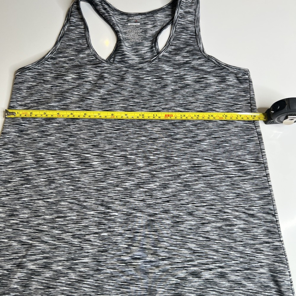 Danskin Now Workout Top. Size Large 12-14 #121