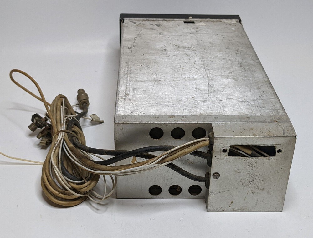 Edo-Aire RT-553 NAV/COM With Tray