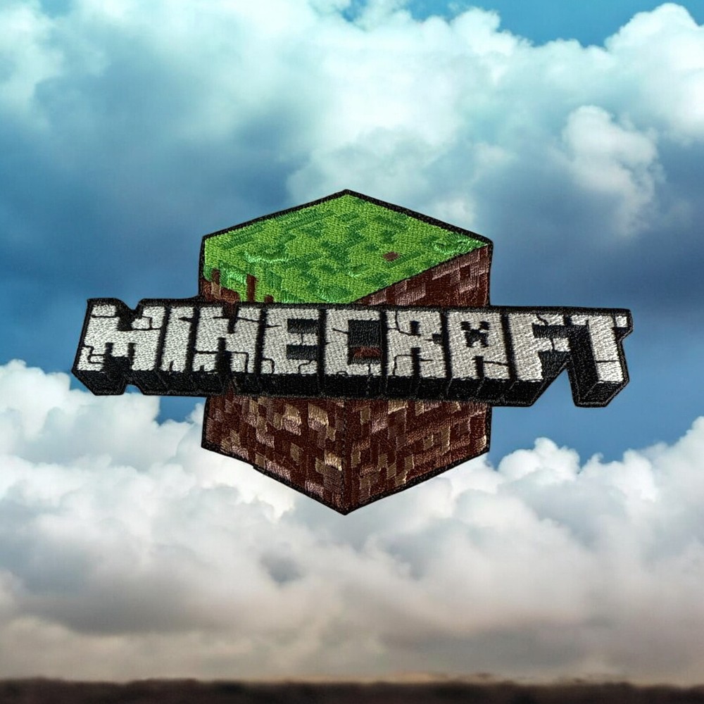 Minecraft Cube Embrodery Patch 6" X 3.34"