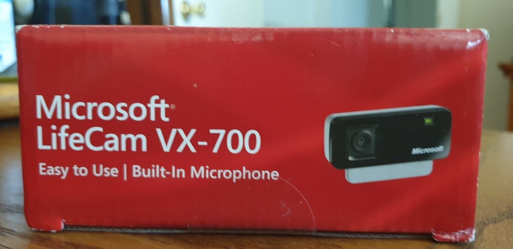 Microsoft LifeCam Web Cam VX-700 Built In Microphone