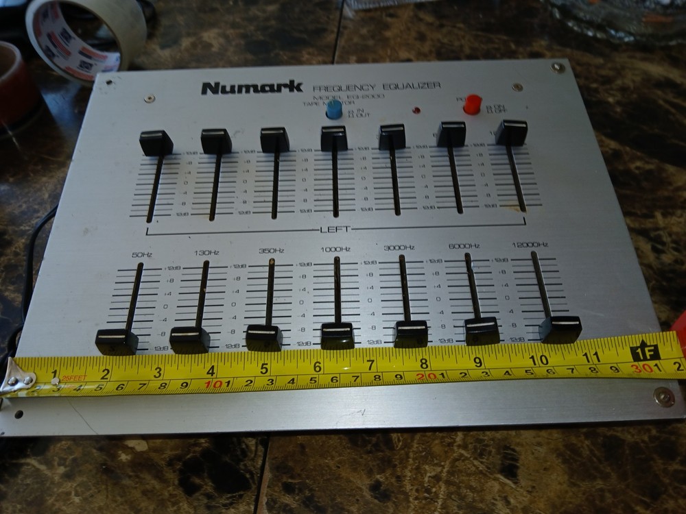 Numark eq 2000