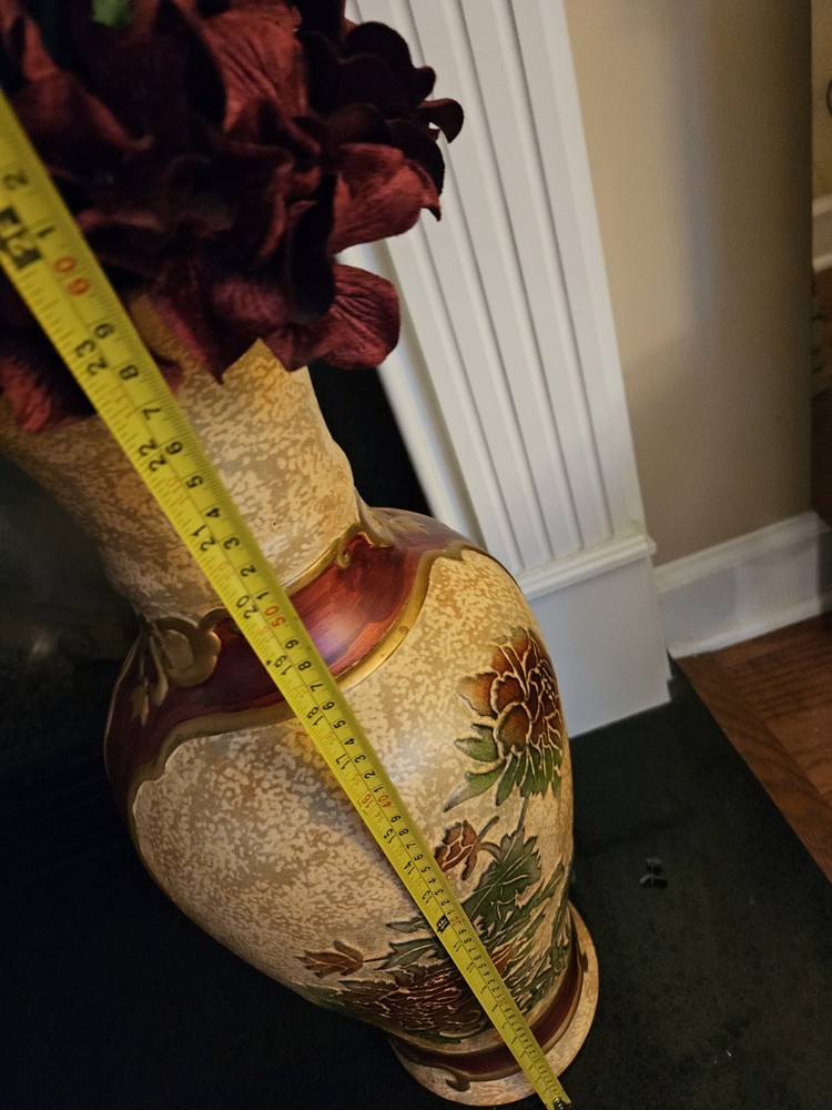 Elyssara Blooming Floral Handpainted Ceramic Vase Set