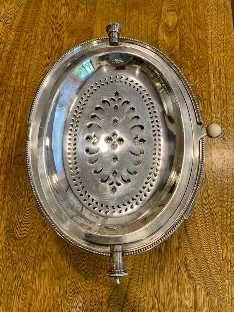 Walker & Hall Silverplate Revolving Domed Oval Warming Serving Dish
