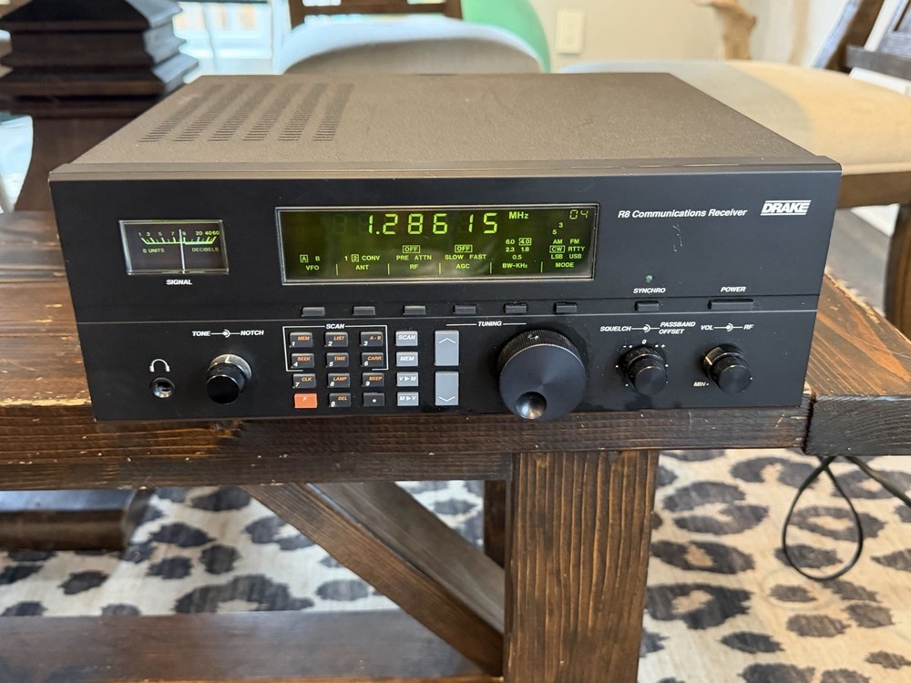 Drake R8 1290 Shortwave Am SSB Ham Radio Communications Receiver, Working