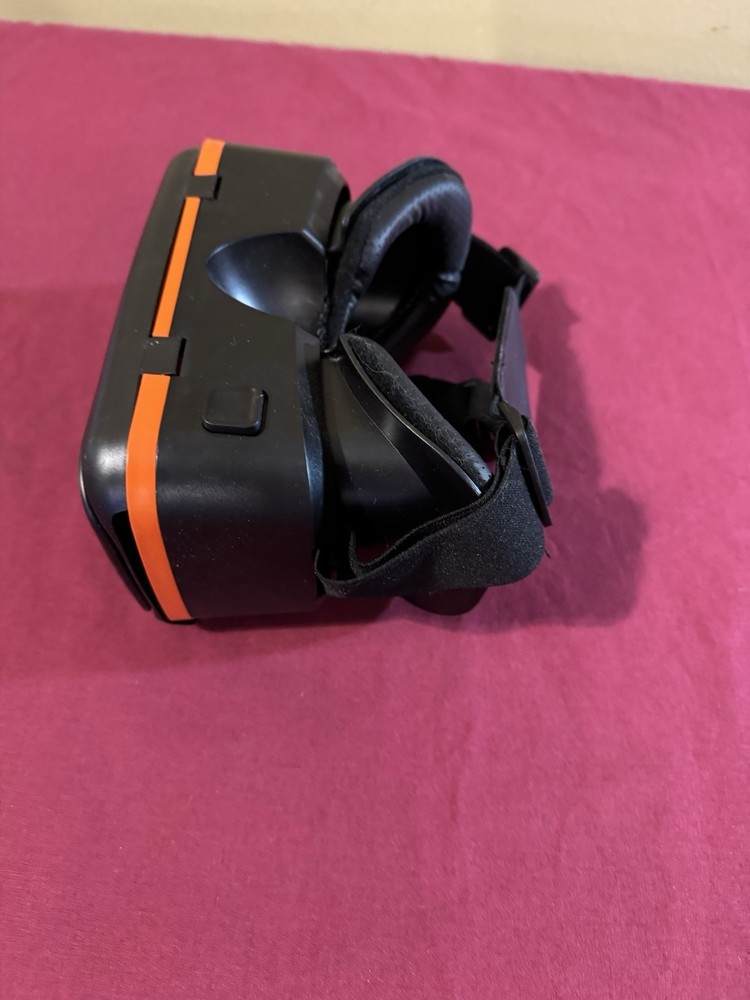 FEEBZ VR HEADSET
