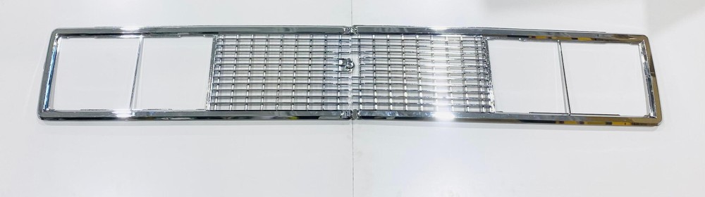 LADA 1600 Careta Cromada