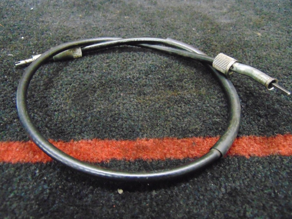 SUZUKI GP100 GP 100 SPEEDOMETER SPEEDO CABLE