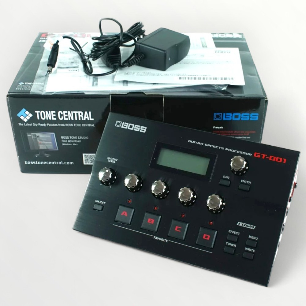 BOSS GT-001 Guitar Multi-Effects Processor GT-100 Sound w/Box Complete Tested