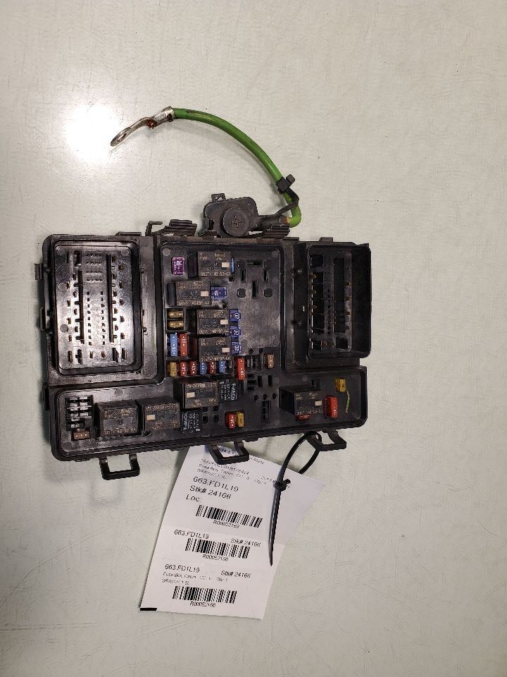 FUSION 2019 Fuse Box Cabin 52168