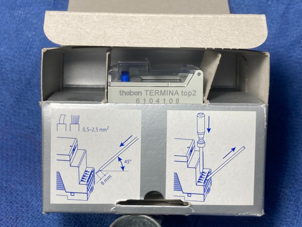 WEEKLY PROGRAM THEBEN 6104108 TIME SWITCH CLOCK OPERATED LIGHT CLIMATE SYSTEM