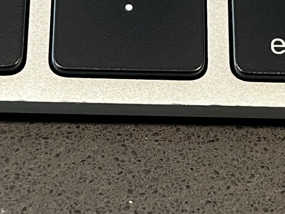 Apple Magic Keyboard w/ Num Keypad A1843 + Magic Mouse 2 A1657 (Black / Silver)