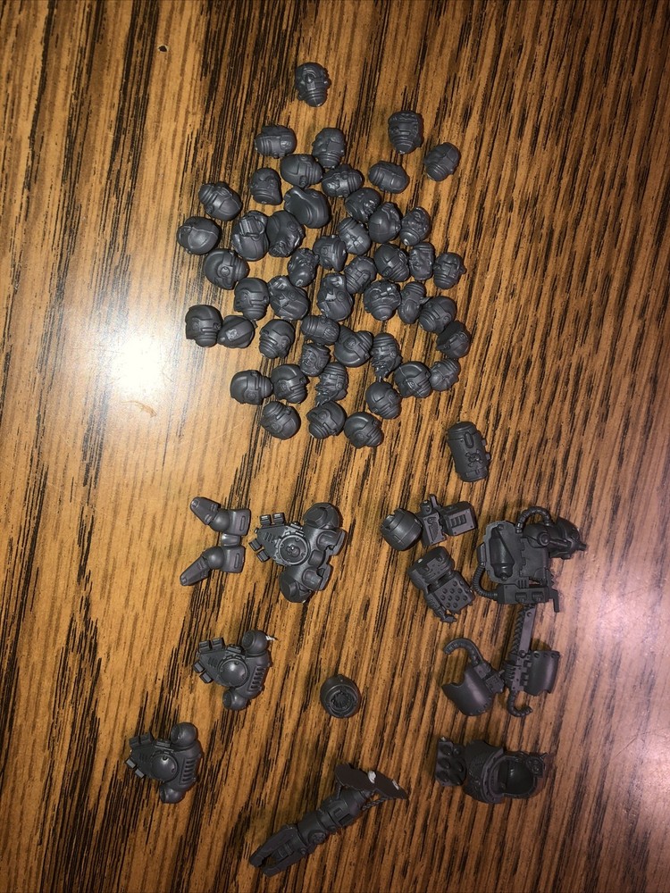 Warhammer 40k Primaris Bits Lot (t46)