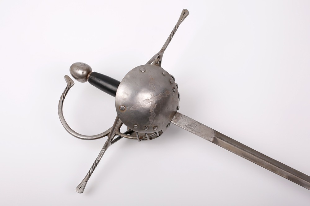 Spanish ropera - Made by a master craftsman