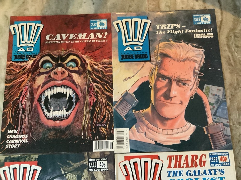 2000 A.D. Featuring Judge UK Program 692-695 Comic Magazines 1990