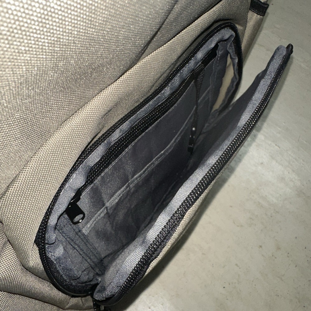 VOLCOM Dark Khaki Variable Back Pack School Bag Hiking Carry Brown BACKPACK