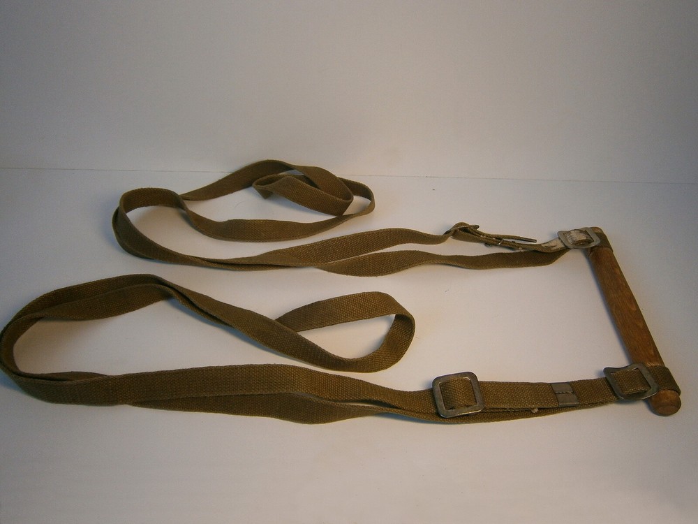 Vtg Soviet Military Heavy Duty Carrying Strap Wooden Handle Strap-A-Handle 70"