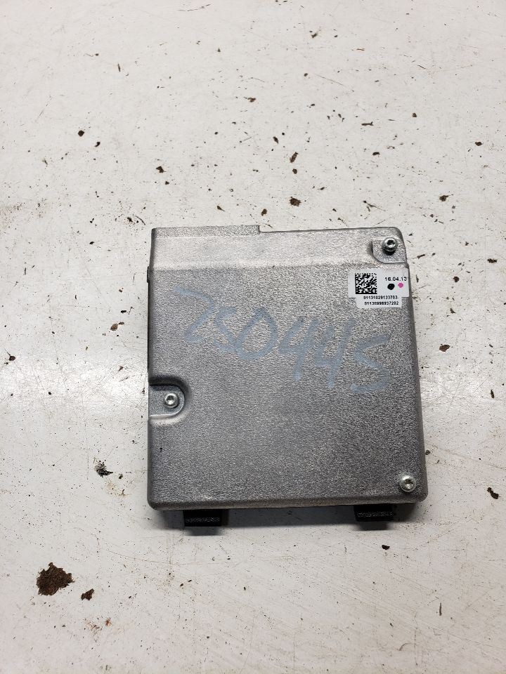 Camera/Projector Front View Camera Fits 13-14 SRX OEM