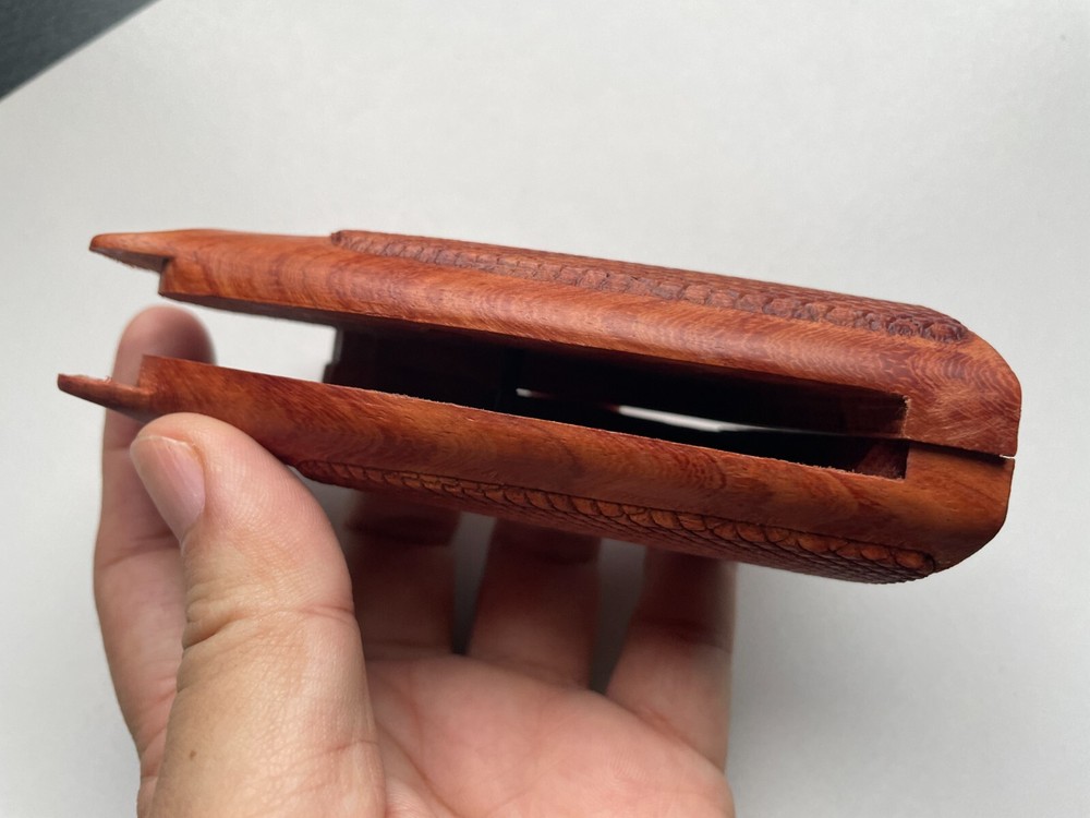 Premium Grip For COLT PYTHON (I,E Fr ame) Checker Hard wood new design