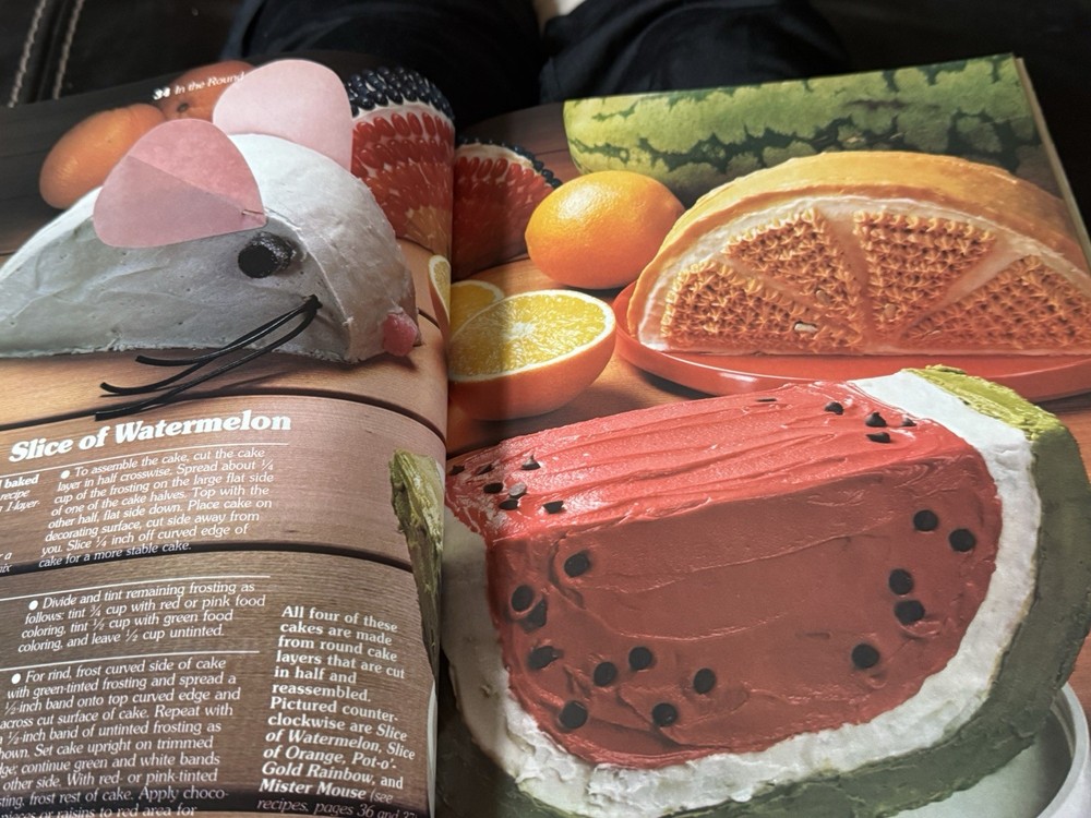 1983 CREATIVE CAKE DECORATING FROM BETTER HOMES AND GARDENS