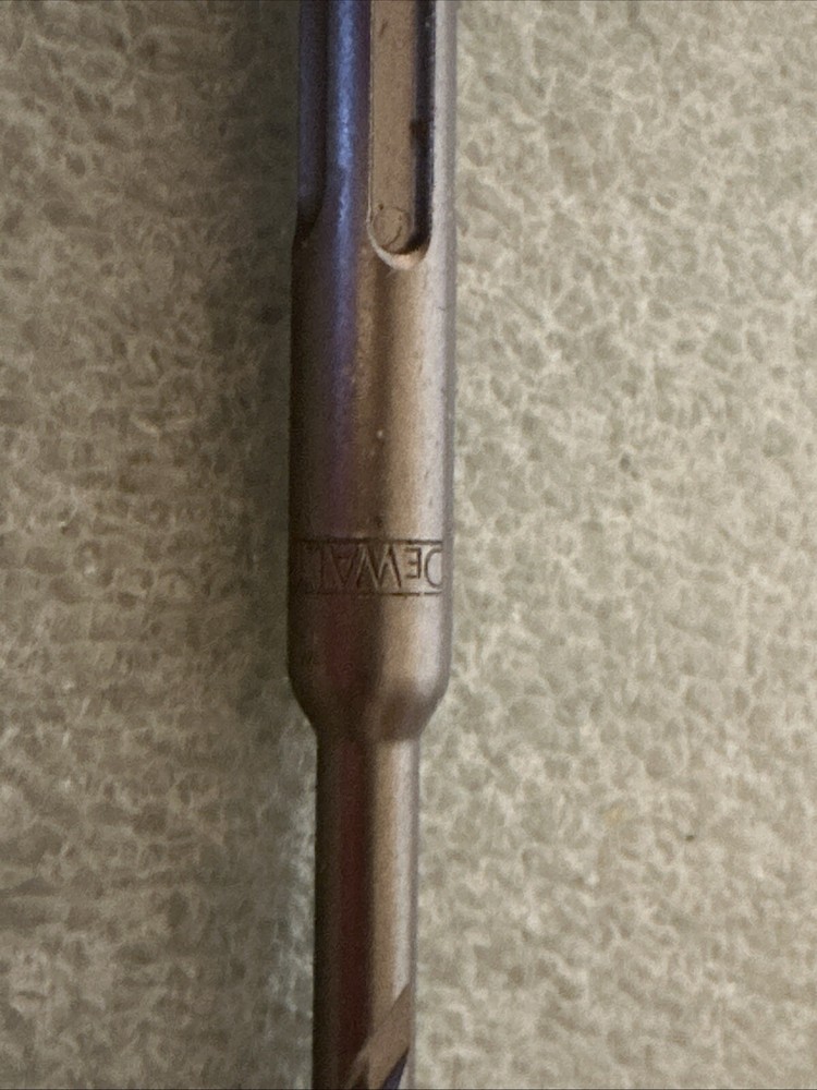 8 Dewalt SDS Plus 1/4”x2”x4” German Made