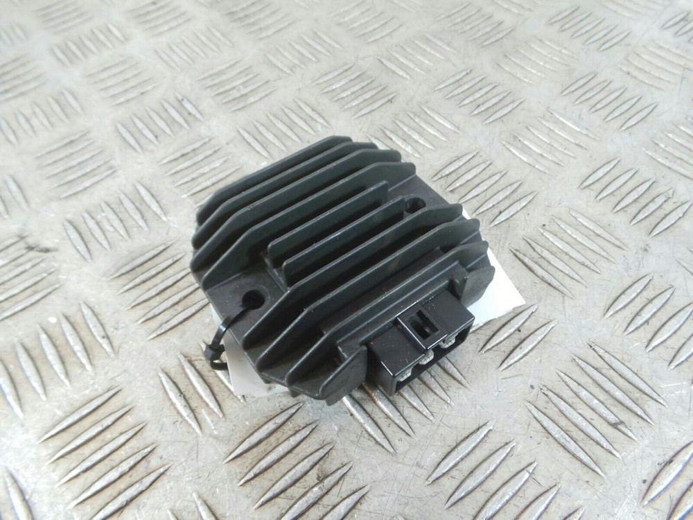 2008 YAMAHA YZF R125  RECTIFIER REGULATOR
