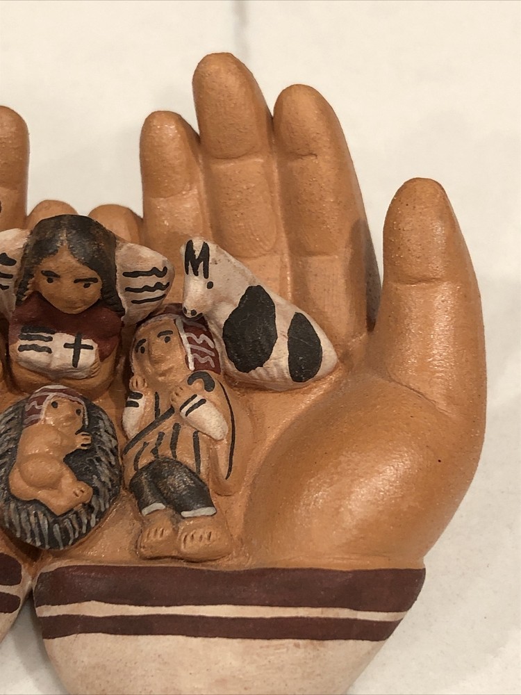 Nativity Scene Handmade Peru Peruvian Ceramic Cupped Hands