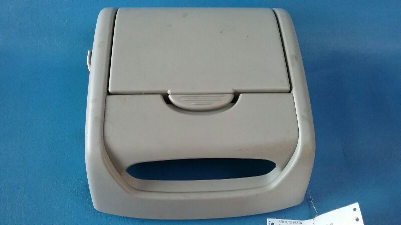 05-06 CARAVAN OVERHEAD DVD DISPLAY SCREEN OEM 172903